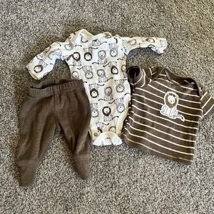 Preemie clothing set
